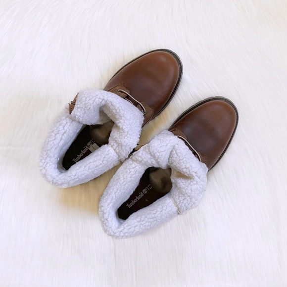 Timberland Women’s Authentics Teddy Fleece Waterproof Fold Down Brown Boot - Picture 4 of 9